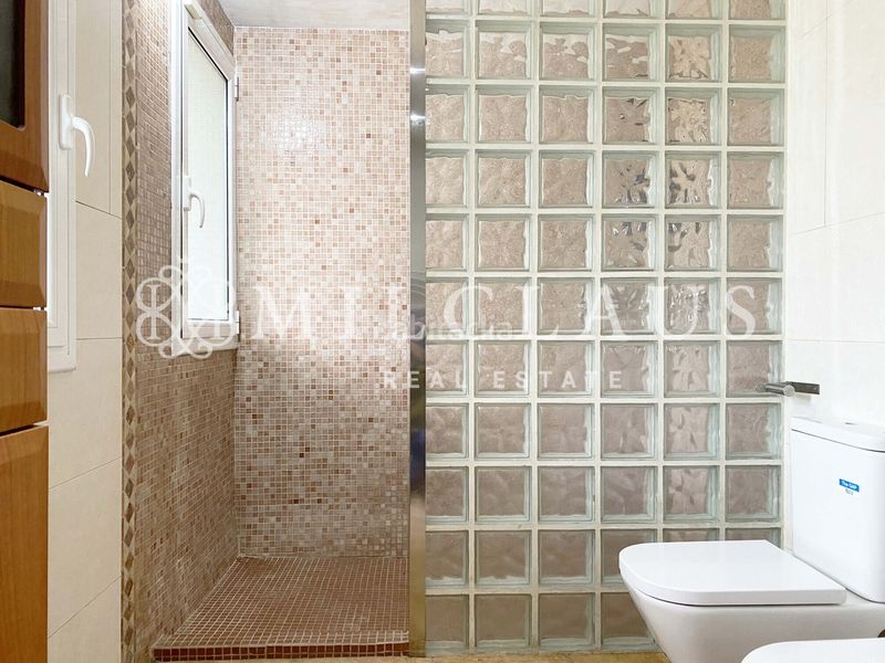 Foto a3e265a7-2098-4ef4-bfac-ab38b269bb95. Xalet amb xemeneia calefacció aparcament a Mediona