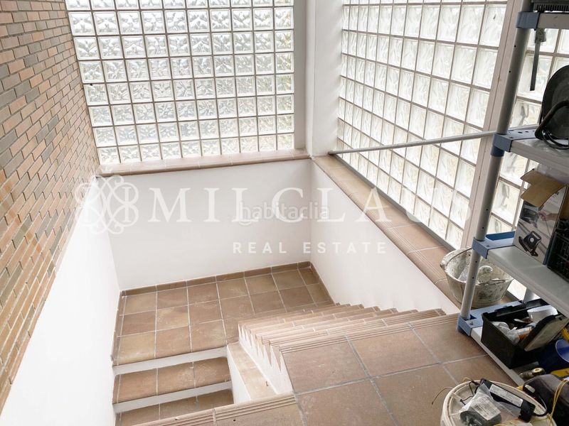 Foto a9dd330a-74a9-4193-8b0a-f830bd5797a6. Xalet amb xemeneia calefacció aparcament a Mediona