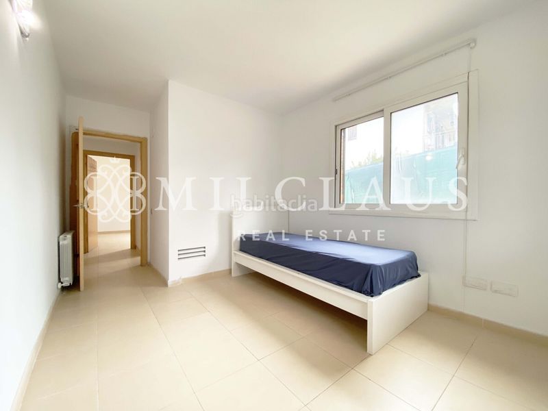 Foto d597d5d1-c565-4870-b2fe-f2c718eb4a22. Xalet amb xemeneia calefacció aparcament a Mediona