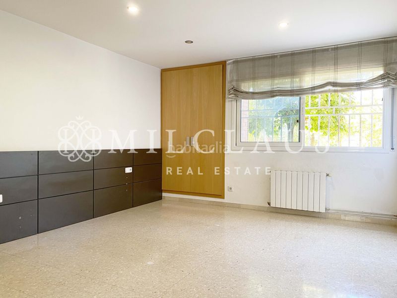 Foto 0a12f670-2a95-4dff-ac4d-03f71c5f3817. Pis amb calefacció aparcament a Els Merinals Sabadell