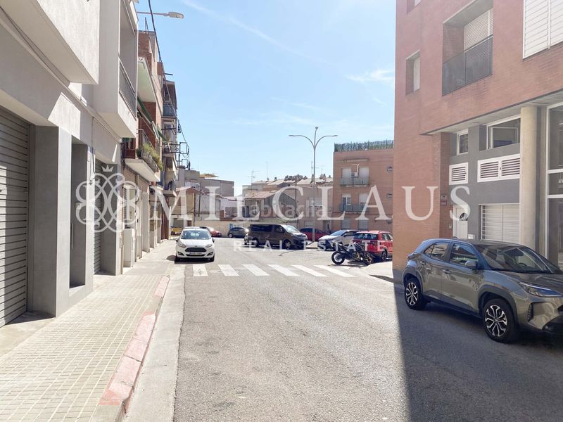 Foto f6984a39-5376-43cf-a92d-6d11be4fc95c. Pis amb calefacció aparcament a Els Merinals Sabadell