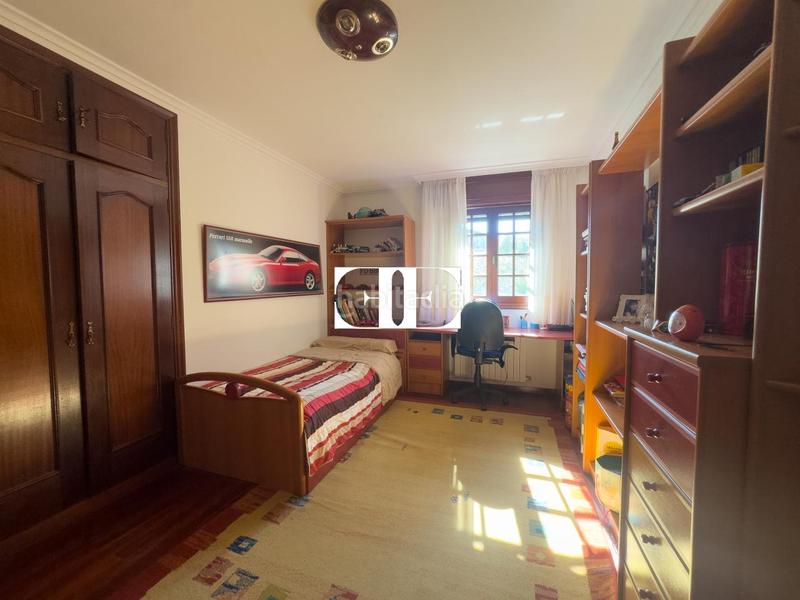 Foto aab95654-0abc-4b83-a3da-e34d6e3cc4a9. Casa amb calefacció aparcament a O Hío Cangas