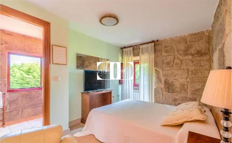 Foto 1b45a7bf-977c-4c1f-9bf2-063072370780. Xalet amb calefacció piscina a Moaña