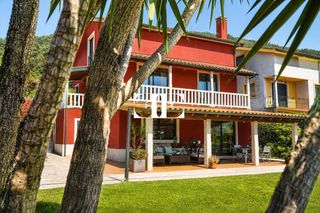 Chalet  Tres penedos
