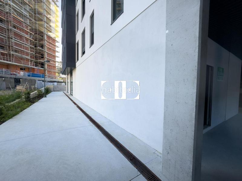 Foto 43693167-45a6-4e34-b053-1b32251de8bf. Rent business premise in Plaza de la industria Vigo