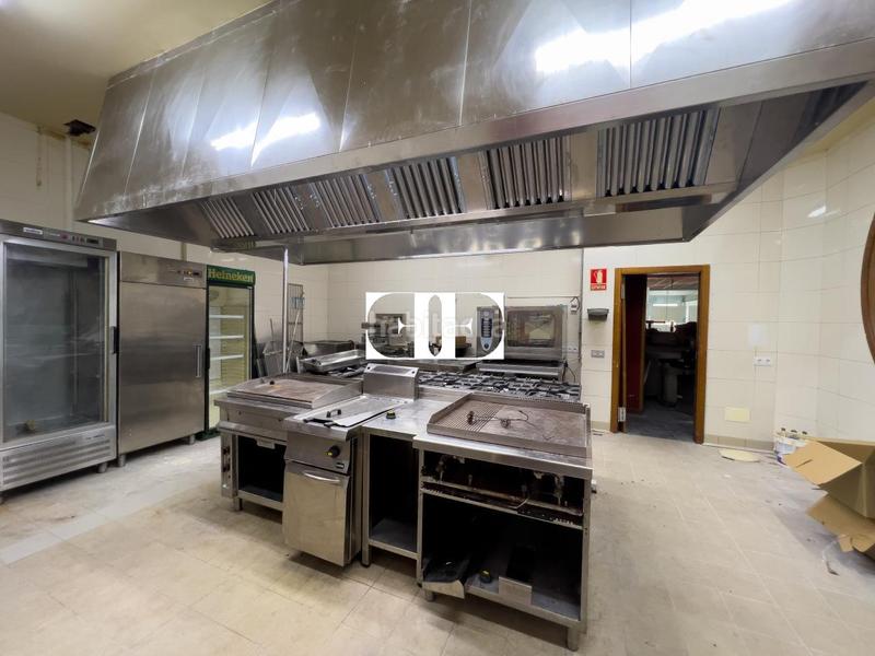 Foto 1ce69722-eed9-45ba-a6e9-2e6a0ed776fb. Lloguer local comercial a Porriño (O)