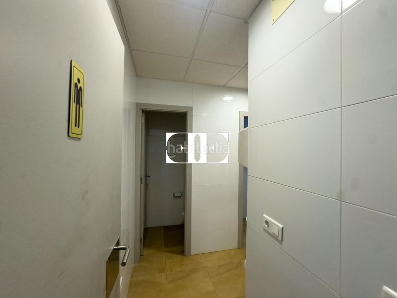 Foto 44d6851b-45de-459d-99d9-66145a06e4de. Nave industrial en Tui