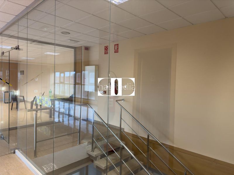 Foto 9e3c2210-4fd8-4ed6-a0b0-cefd23c75ed7. Nave industrial en Tui