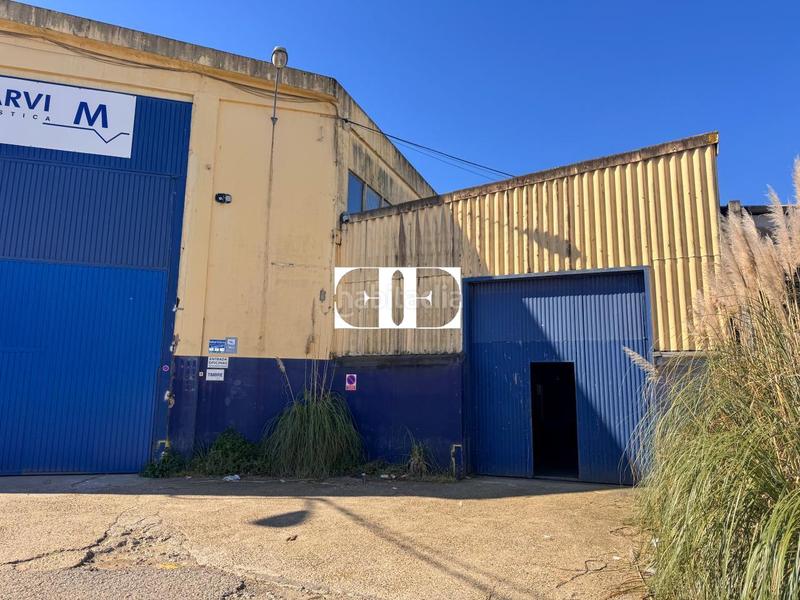 Foto 3c987b90-8f63-4141-8421-c11a49f91640. Location bâtiment à usage industriel dans Navia Vigo