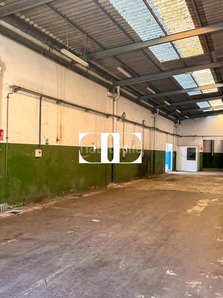 Foto 4e05df58-6ccd-427a-8e8d-37197a17b082. Location bâtiment à usage industriel dans Navia Vigo