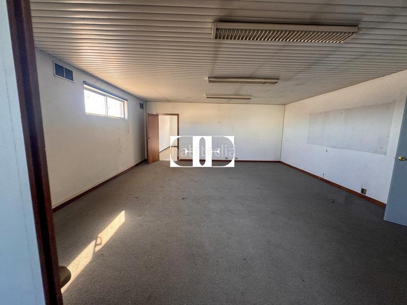 Foto 84ee19b1-dfae-4f20-a5f1-e14ed51ab5ed. Location bâtiment à usage industriel dans Navia Vigo