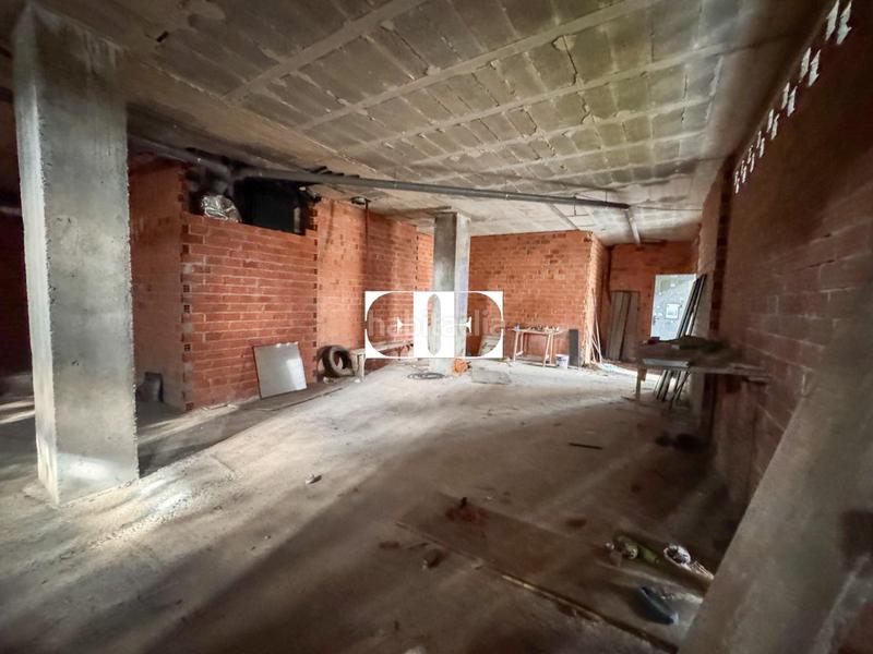 Foto b9eeca3a-7762-4ab3-864b-84d81c5c718b. Alquiler local comercial en Navia Vigo