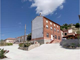 Haus  N/a. Casa reformada en valdearcos de la vega