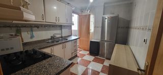 Appartamento in Calle rodriguez de la fuente 7. Piso de 3 dormitorios en el centro de torre del mar