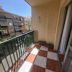 Pis a Calle rodriguez de la fuente 7. Piso de 3 dormitorios en el centro de torre del mar