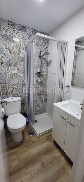 Foto af8006ba-8032-44cd-8078-7f984c35cd33. Casa adossada amb xemeneia a Benajarafe