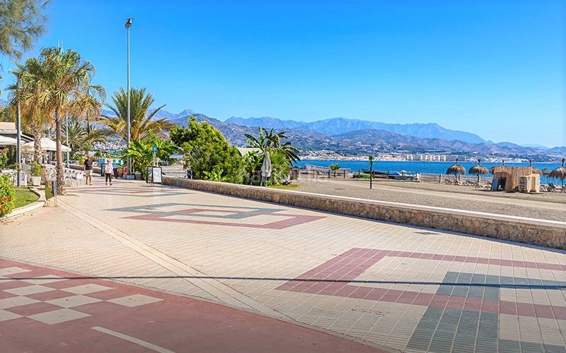 Foto f2060fb6-30e6-4120-912c-750ec6a208e9. Pis a Centro Torre del Mar