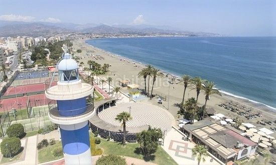 Foto f6e5a321-55bc-4e68-88f3-3624837e9d8c. Pis a Centro Torre del Mar