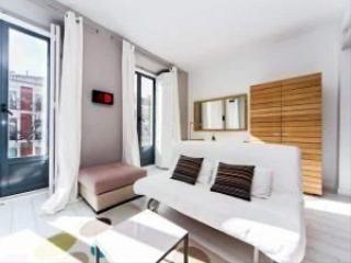 Rent Studio  Calle de argumosa. Estudio exterior, completamente amueblado y equipado