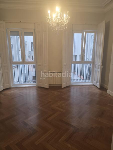 Foto 7bac0528-c6ea-4de1-9777-81a0c7fd85b0. Miete etagenwohnung mit heizung in Recoletos Madrid