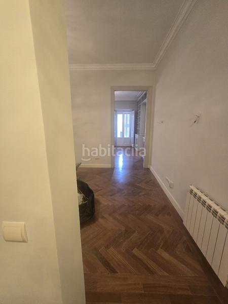 Foto ec893092-4054-4f14-8419-2f30ba310df8. Miete etagenwohnung mit heizung in Recoletos Madrid