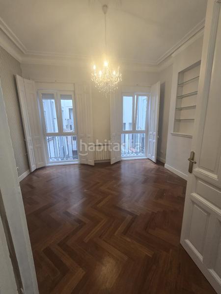 Foto 1ccd2990-7e24-4827-9334-d3bdbbda1705. Rent flat with heating in Recoletos Madrid
