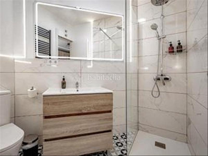 Foto 92c80f15-8050-4975-bcf8-a041022dbc2c. Appartement avec chauffage dans Valdeacederas Madrid