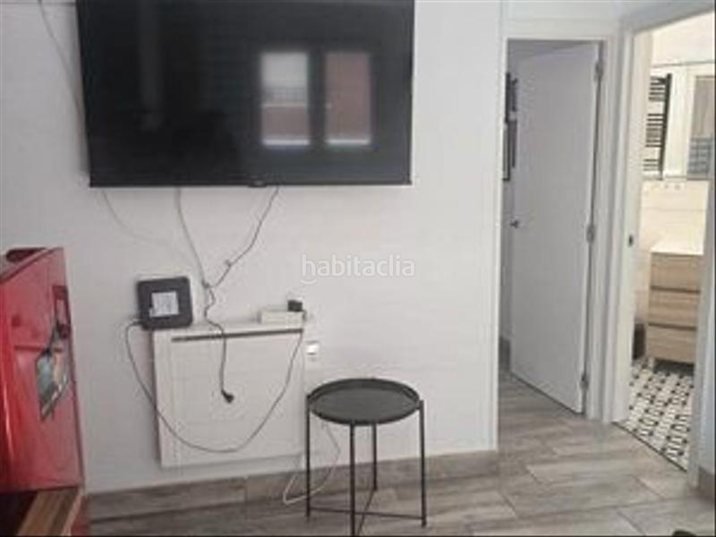 Foto fc2d5456-1c7a-448d-8375-2f1e0c80e636. Appartement avec chauffage dans Valdeacederas Madrid