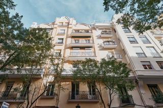 Appartement  Calle de alcántara. Precioso piso recien reformado, completamente amueblado y equipa