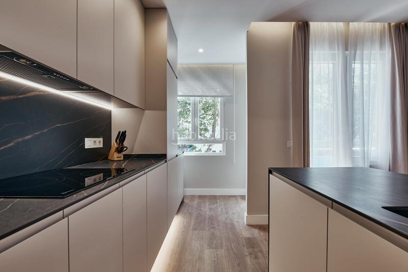 Foto 6180c675-6d30-4877-ad4f-13aad23e6c6e. Flat with heating in Lista Madrid