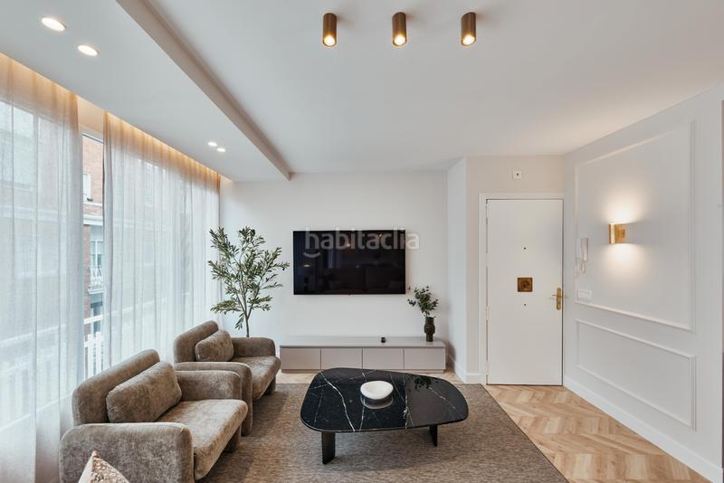 Foto 8956f068-0aee-4ca1-b576-ab0d29bc1612. Etagenwohnung mit heizung parking in Goya Madrid