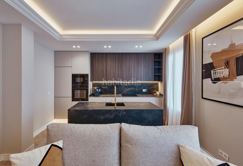 Foto bde041ae-df94-4817-b384-6cf9d94cd4a4. Etagenwohnung mit heizung in Goya Madrid