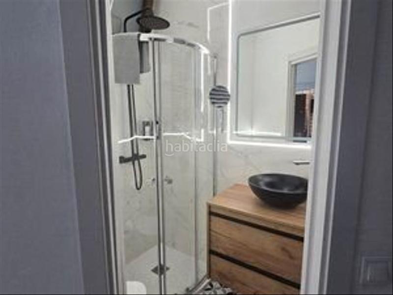 Foto 5bf35853-988a-4809-8e86-b45e76a782ad. Appartement avec chauffage dans Valdeacederas Madrid