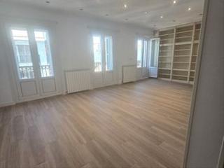 Flat in Calle del Marqués del Duero