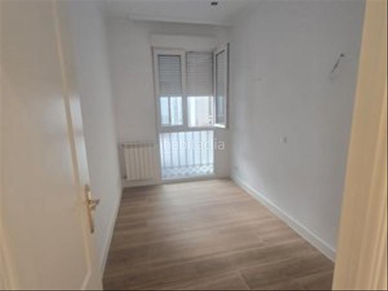 Foto 87a0edb2-7df2-4a2f-bb9a-3f0cd67f59c8. Affitto appartamento con riscaldamento in Recoletos Madrid