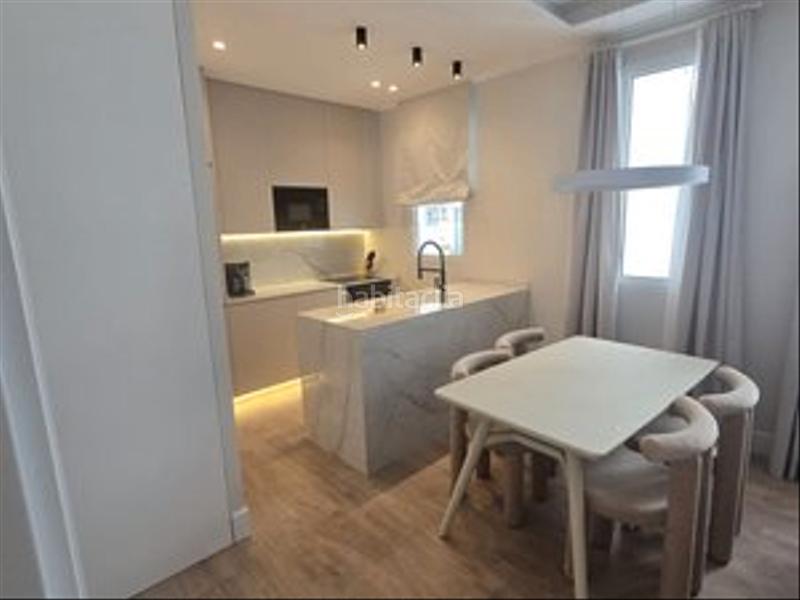 Foto 17e127cd-f708-46c0-9e99-f213b5831c01. Etagenwohnung mit heizung in Lista Madrid