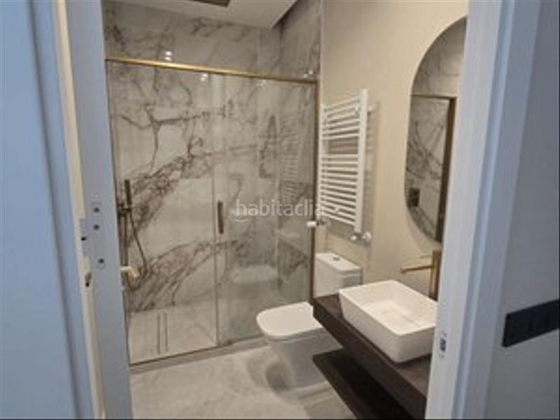 Foto 2d3a596f-e2b8-4a9b-8eb5-c6829b6e0365. Etagenwohnung mit heizung in Lista Madrid