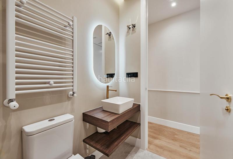 Foto 4a64a9f3-4669-48b4-ba7e-0e47ebb29dfa. Etagenwohnung mit heizung in Lista Madrid