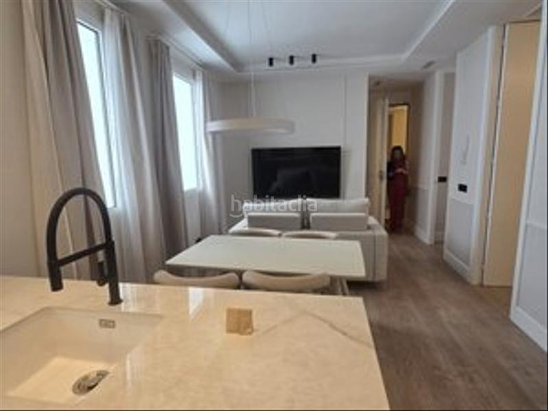 Foto 8a42142c-cc64-47e3-83af-162d36385787. Etagenwohnung mit heizung in Lista Madrid