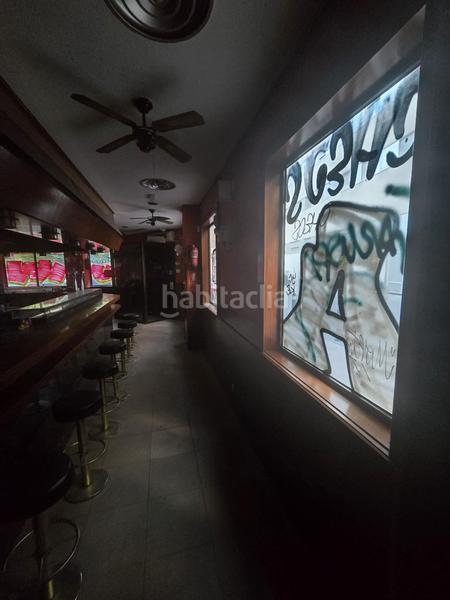 Foto dae08bb5-d9a3-4a0b-8018-6357be84fc79. Locale commerciale con riscaldamento in Fuente del Berro Madrid