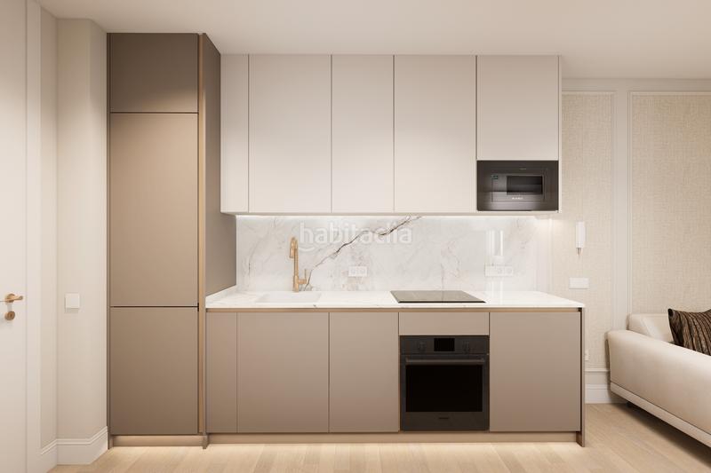 Foto cdcaf214-eae4-4692-b08f-cdb0d75aae9d. Piso  exterior, recién reformado, completamente amueblado y equipado en Madrid