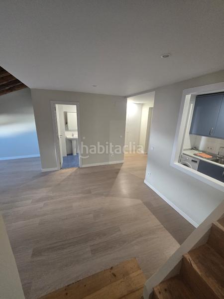 Foto 643ff824-b897-44e3-8de3-0478b868975b. Affitto duplex con riscaldamento in Cortes-Huertas Madrid