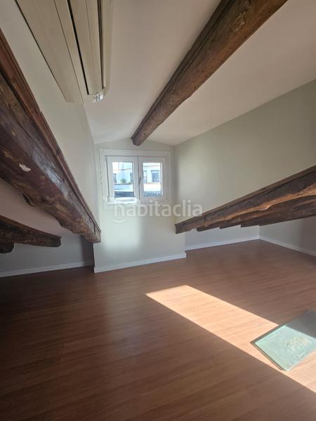 Foto 12608be1-46a0-478a-a956-a4527dda457c. Alquiler dúplex precioso apartamento duplex , 4 plamnta sin ascensor, sin amueblar en Madrid