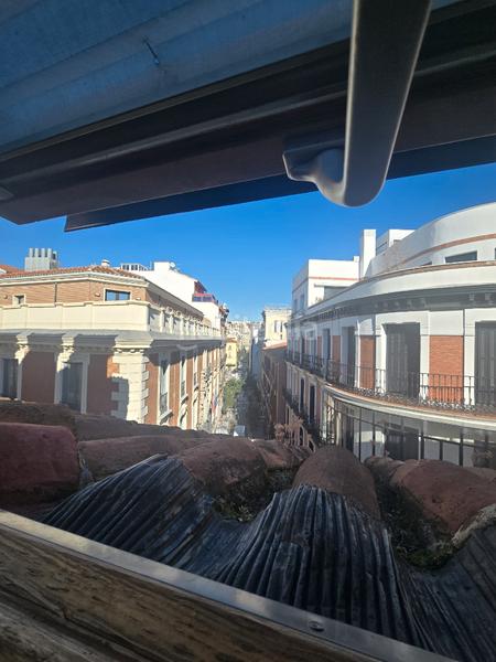 Foto 2649003c-8075-4a3d-9c73-add1a0b2eea5. Location duplex avec chauffage dans Cortes-Huertas Madrid