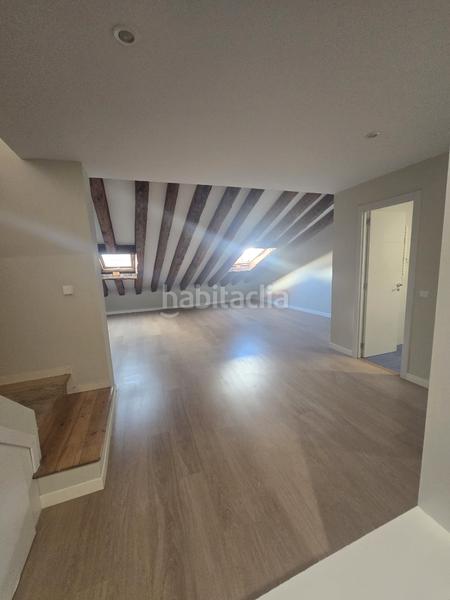 Foto d61f7f14-b6c1-4a31-b255-e664c3e46e4e. Location duplex avec chauffage dans Cortes-Huertas Madrid