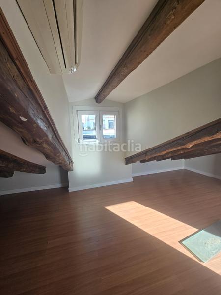 Foto fe65049e-48a4-4232-a510-64d98e564c15. Location duplex avec chauffage dans Cortes-Huertas Madrid