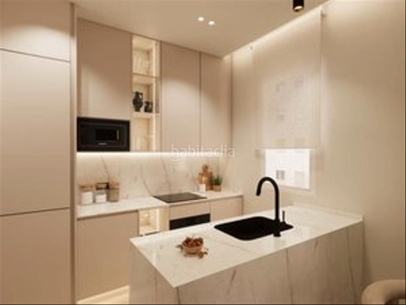 Foto b8fab0a6-c83c-4008-be59-04d3bbb1eb9c. Piso precioso piso interior muy luminoso, completamente amueblado y equipado en Madrid