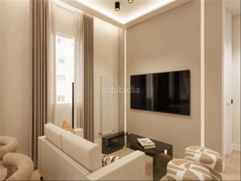 Foto e94cc93e-1089-49e5-9fe0-4c230f68d0fb. Piso precioso piso interior muy luminoso, completamente amueblado y equipado en Madrid