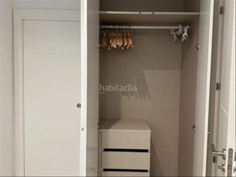 Foto 7410e7cc-8180-46fa-8b5c-f32f734e8c3b. Alquiler piso  exterior, recién reformado, completamente amueblado y equipado en Madrid