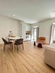 Flat  Calle de san josé. Piso exterior, recién reformado, completamente amueblado y equip